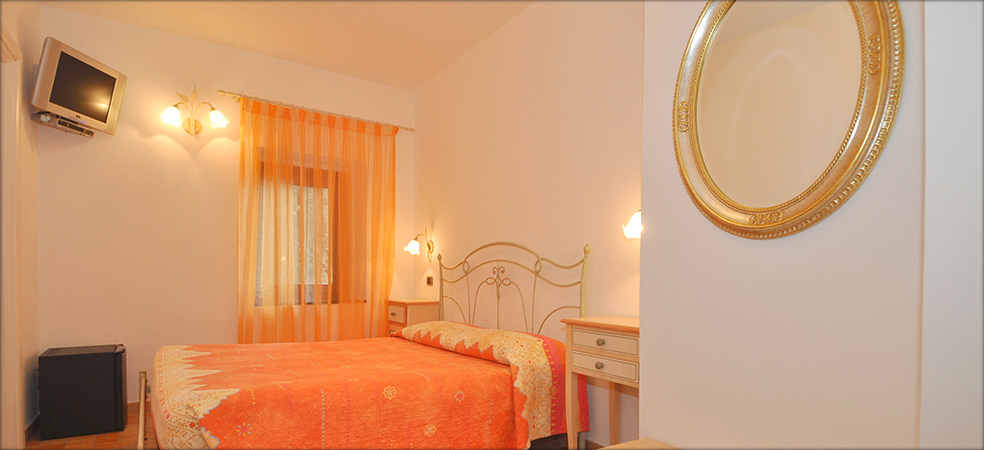 Sandra Villa Rooms - Corniglia Vernazza Cinque Terre Liguria Italy