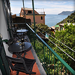 Sandra Villa Rooms - Corniglia Vernazza Cinque Terre Liguria Italy